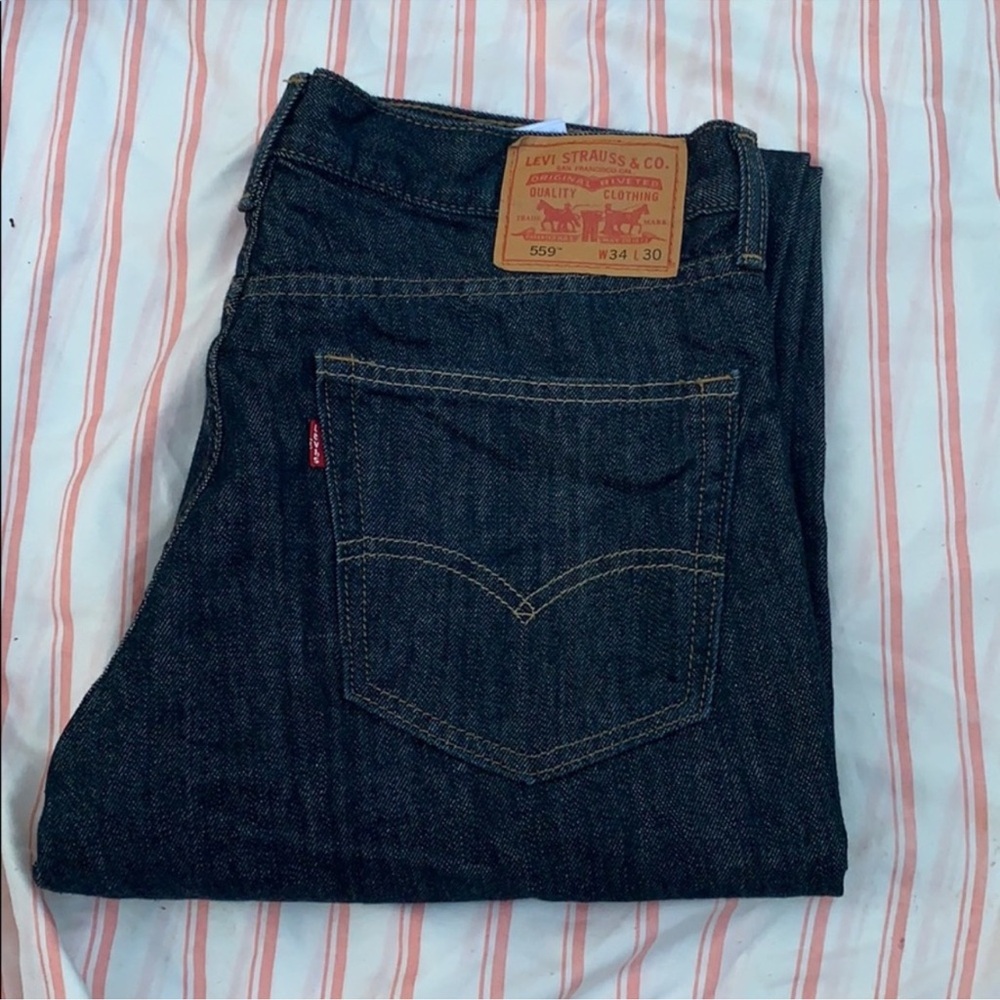 Levi's Men's Dark Blue Jeans size 34x30 style 559